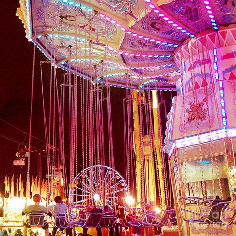 Circus Baby's amusement ride .